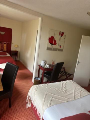 Logis Hotel De La Tour Masseret Ngoại thất bức ảnh