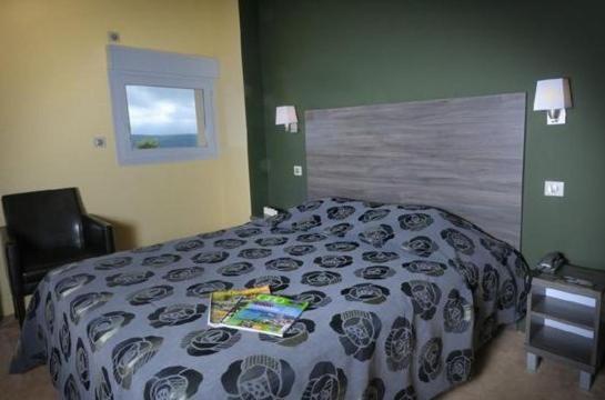 Logis Hotel De La Tour Masseret Phòng bức ảnh